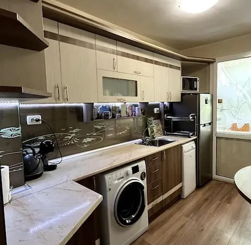 Апартамент луксозен в сърцето на