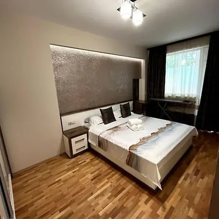 Apartment луксозен в сърцето на *